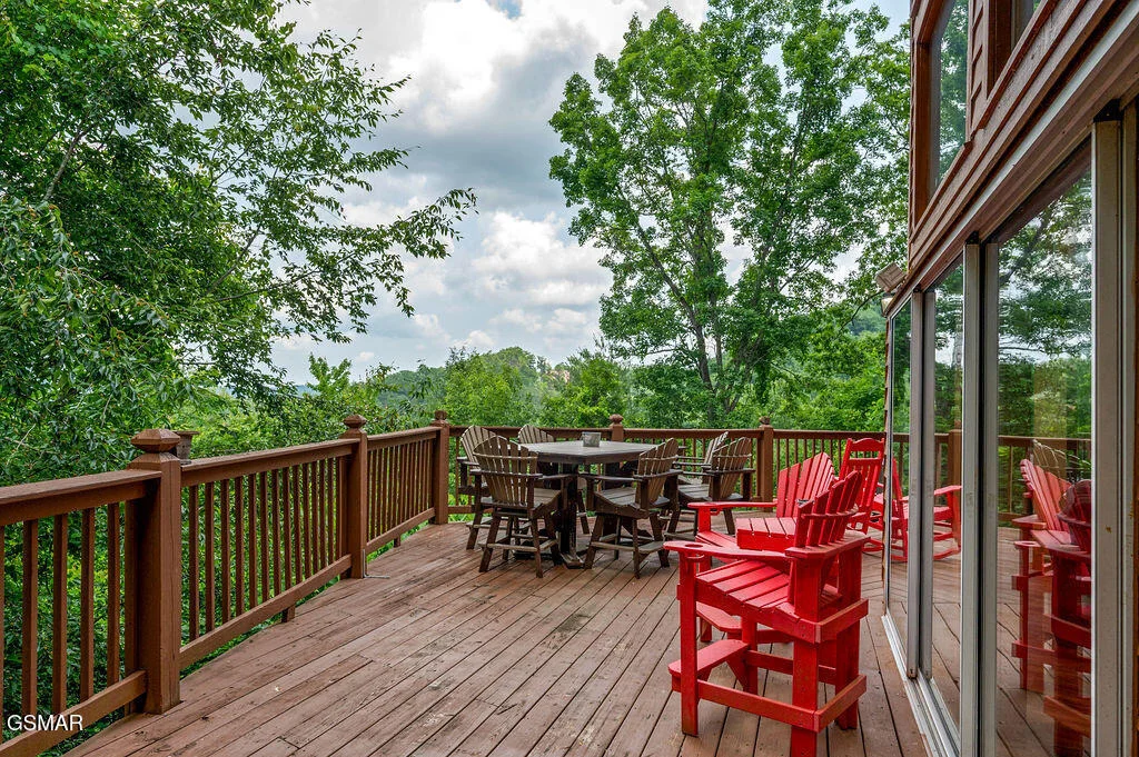 Photo of 2420 Sunset Road