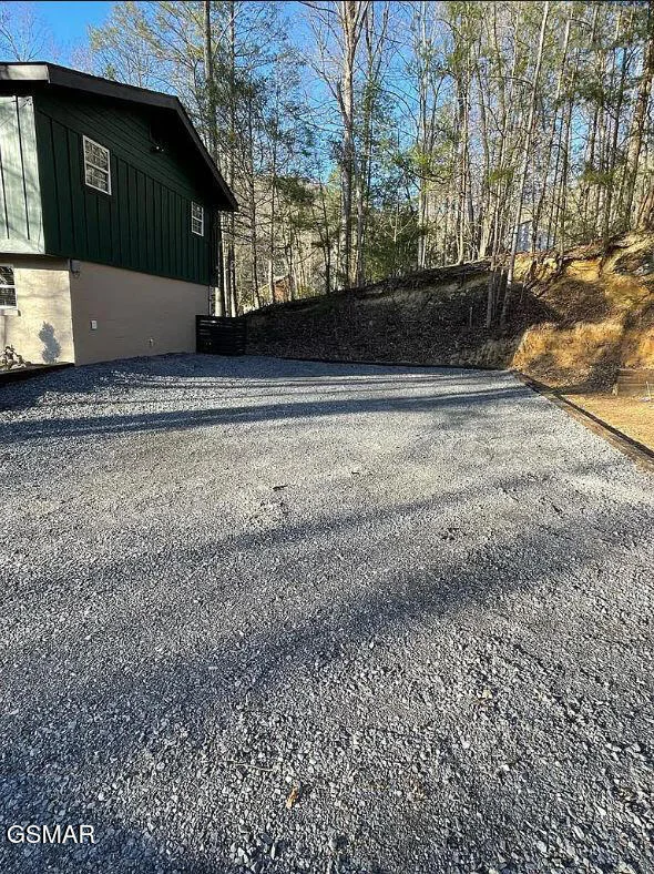 Photo of 1420 Alpine Drive