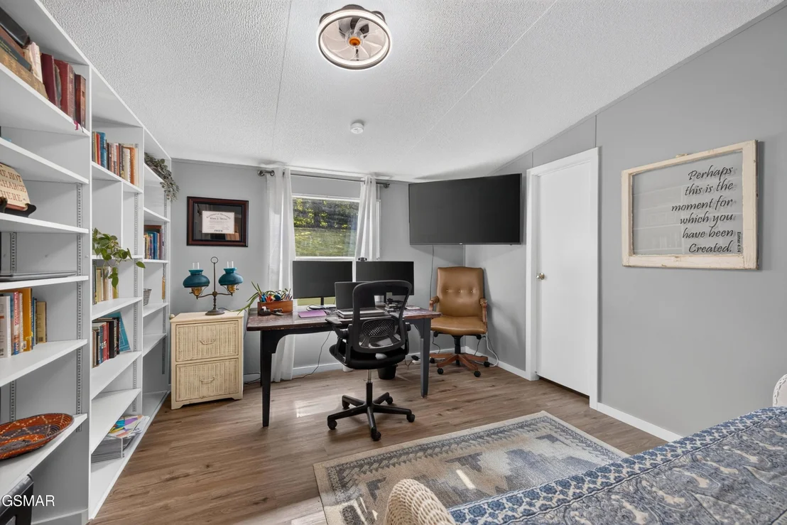 Photo of 267 Pine Ridge