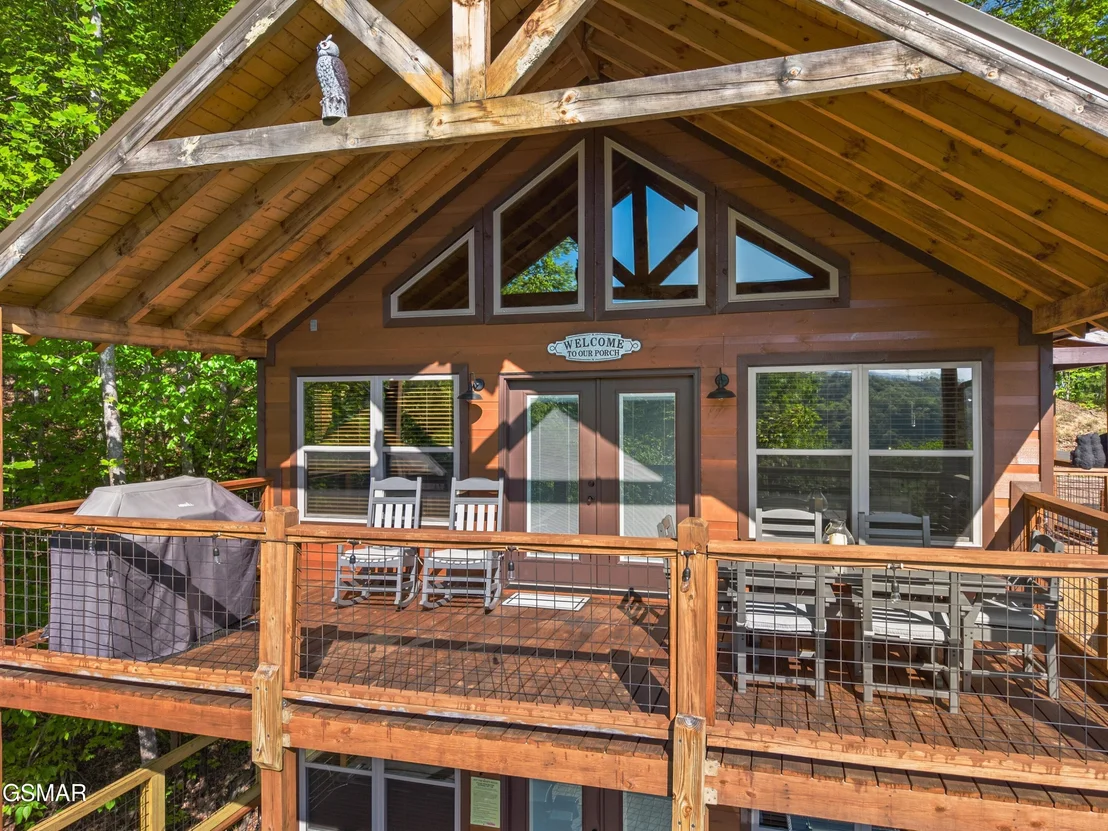 Photo of 2624 Overholt Trail