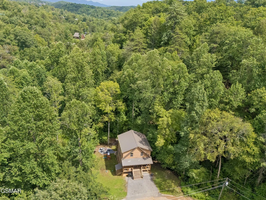 Photo of 1615 Bear Valley Road