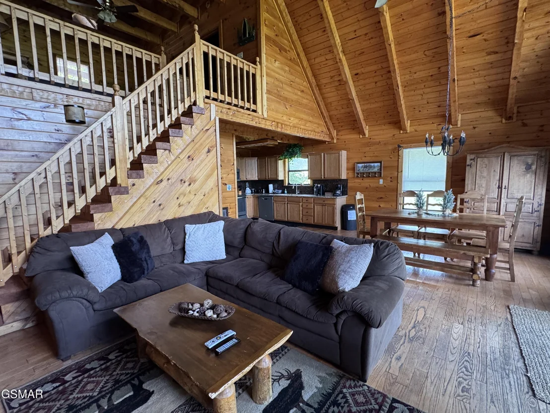 Photo of 1640 Bench Mountain Way