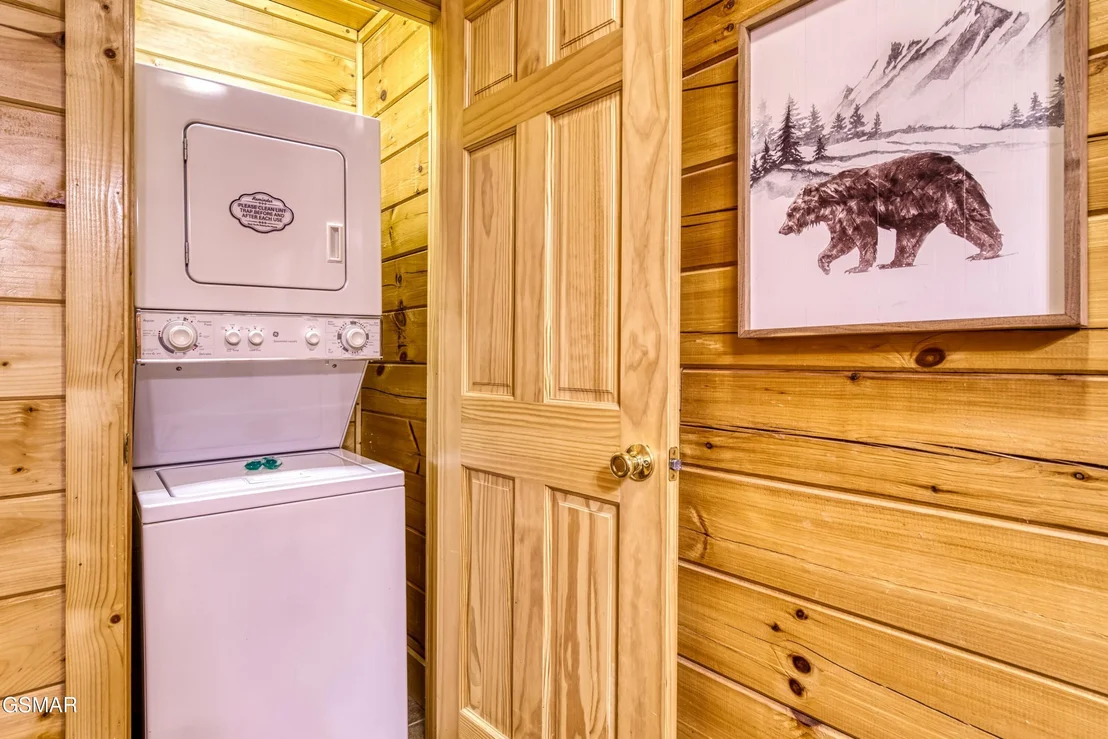 Photo of 3301 Kestrel Way