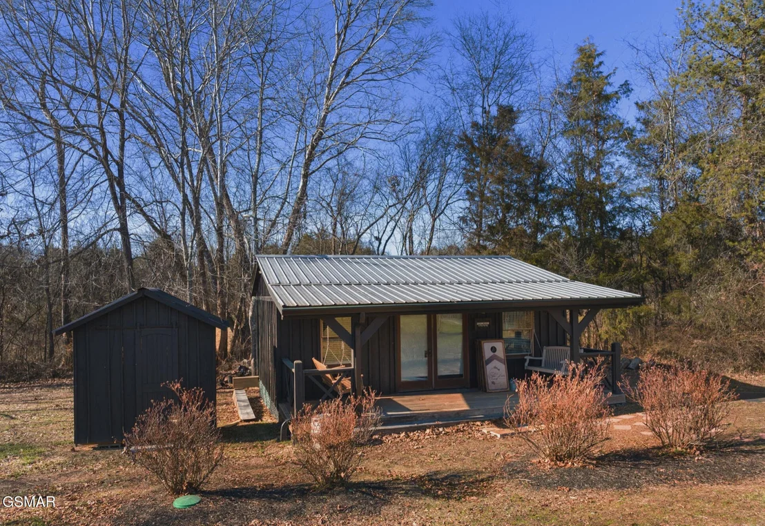 Photo of 740 Pollard Road