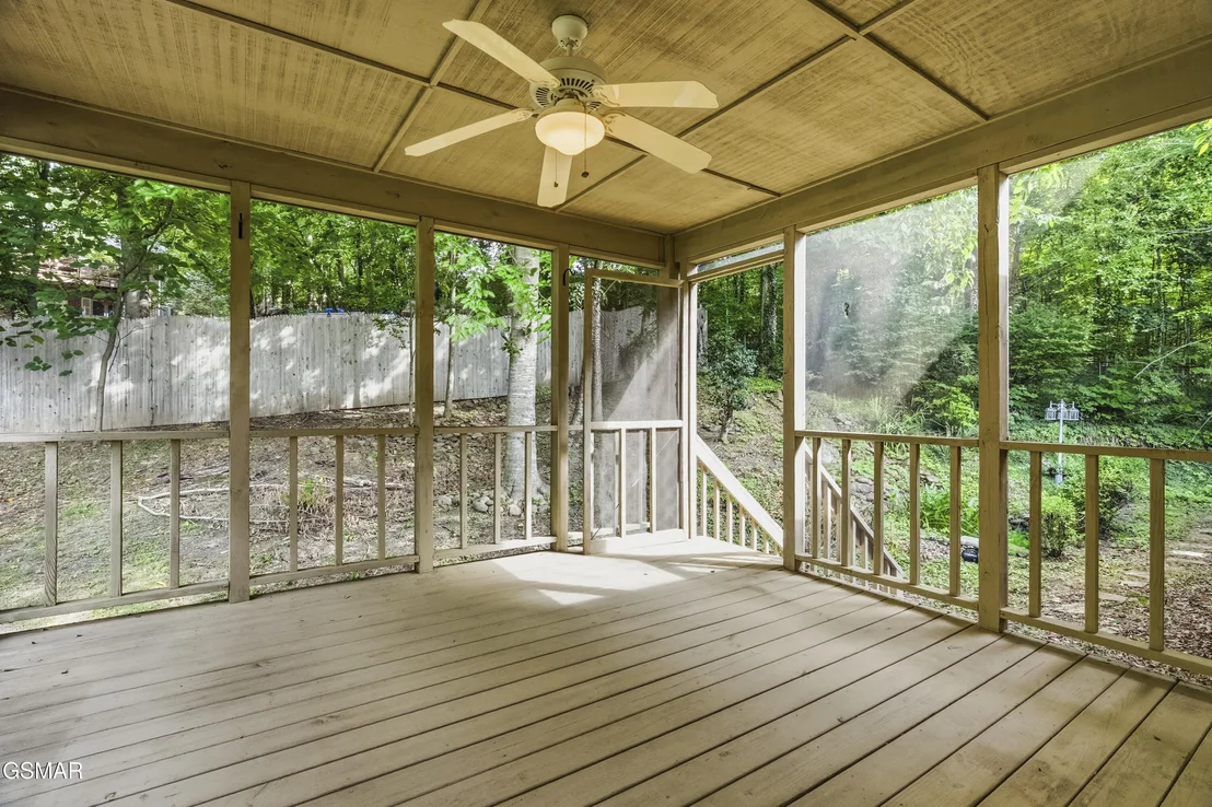 Photo of 716 Whippoorwill Circle