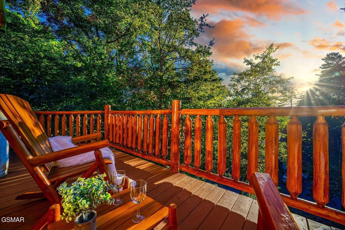 Photo of 2924 Pine Haven Drive