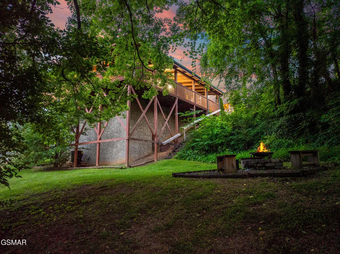 Photo of 1810 Trout Way