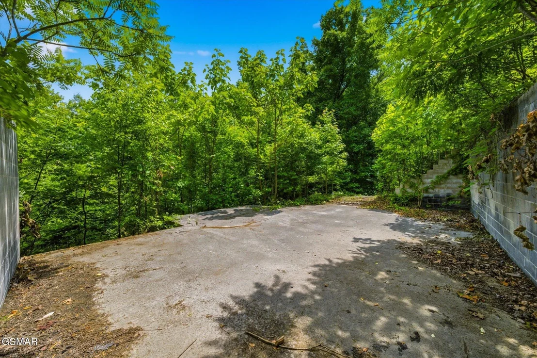 Photo of 2405 Deep Spring Lane