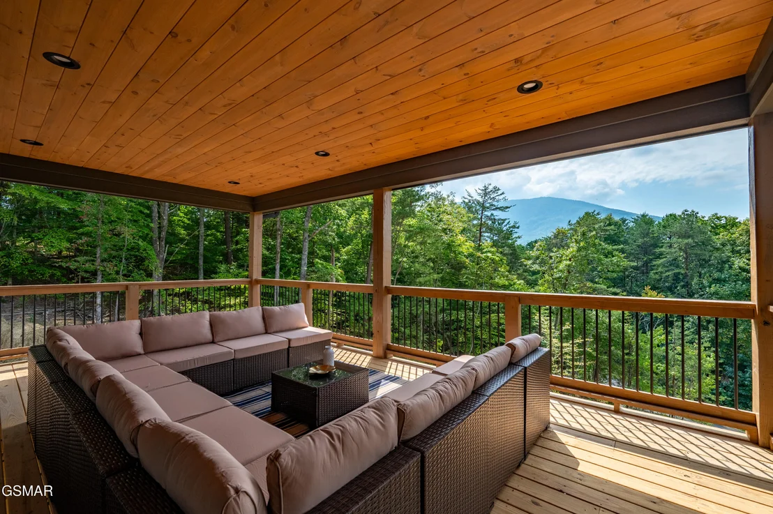 Photo of 3839 Revetta Circle