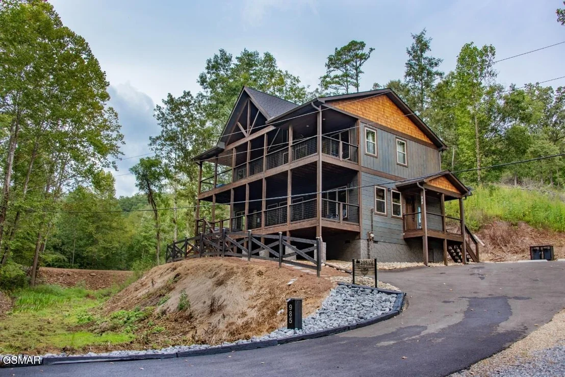 Photo of 985 King Branch Road