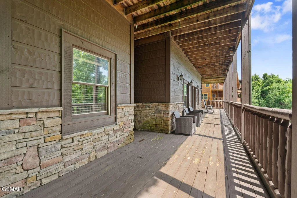Photo of 326 Alpine Mountain Way