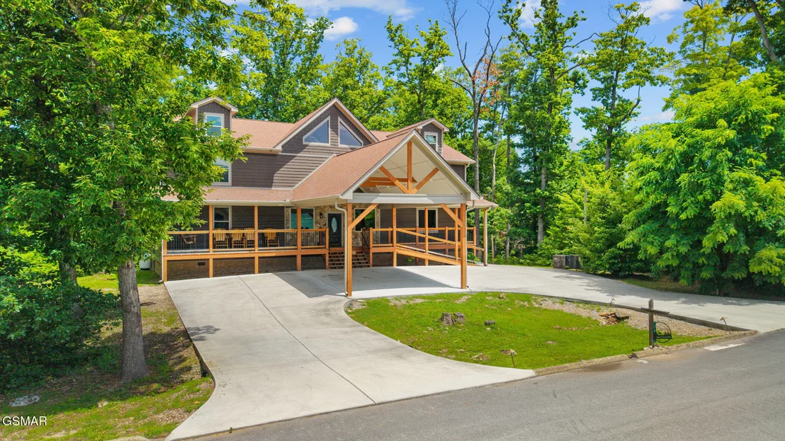 Photo of 2612 Cloud View Drive