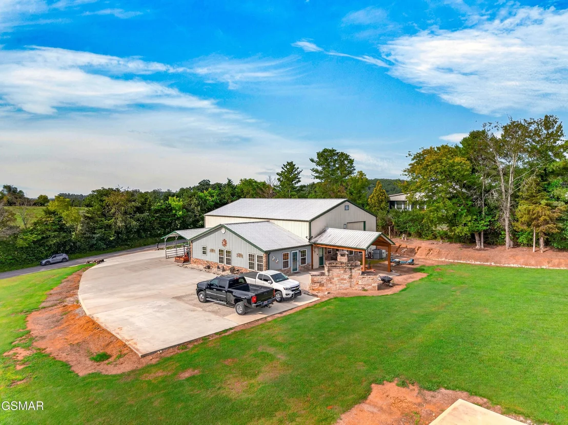 Photo of 428 Shrader Road