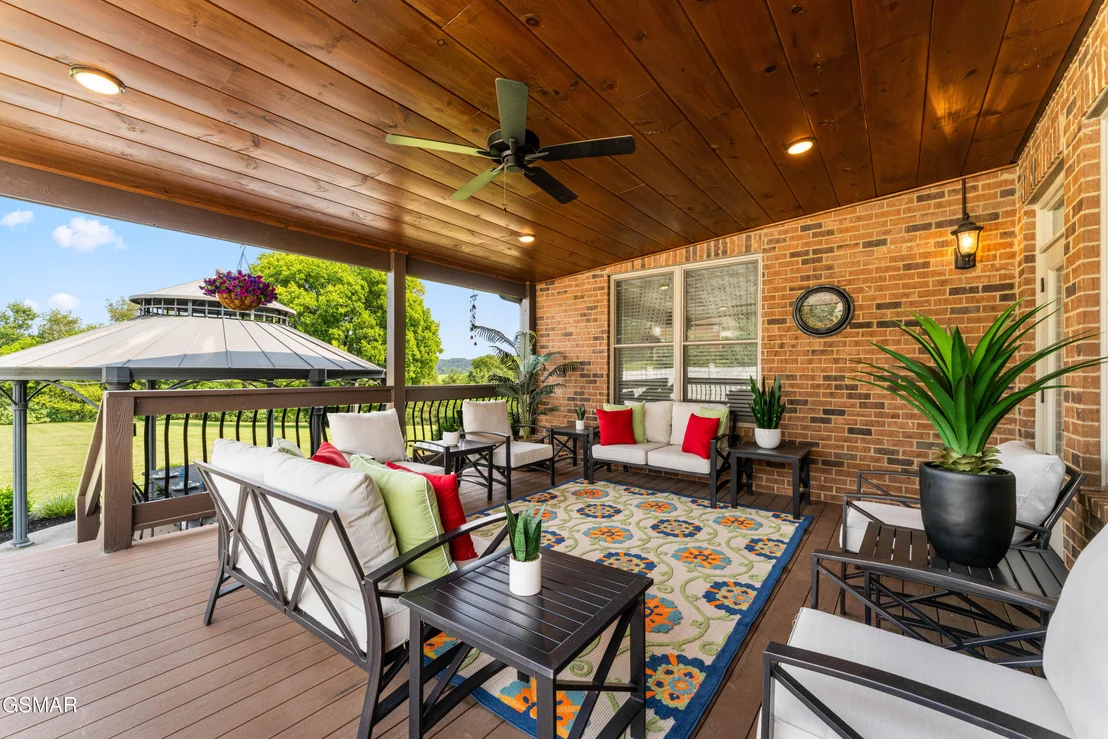 Photo of 2399 McCleary Road