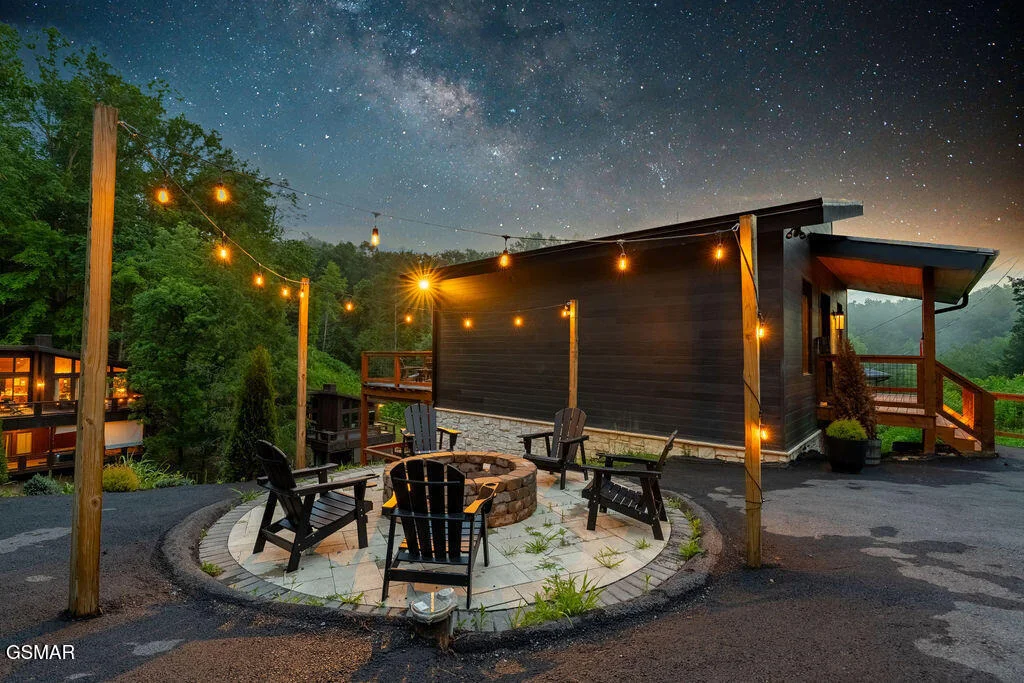 Photo of 1514 Mountain Drive