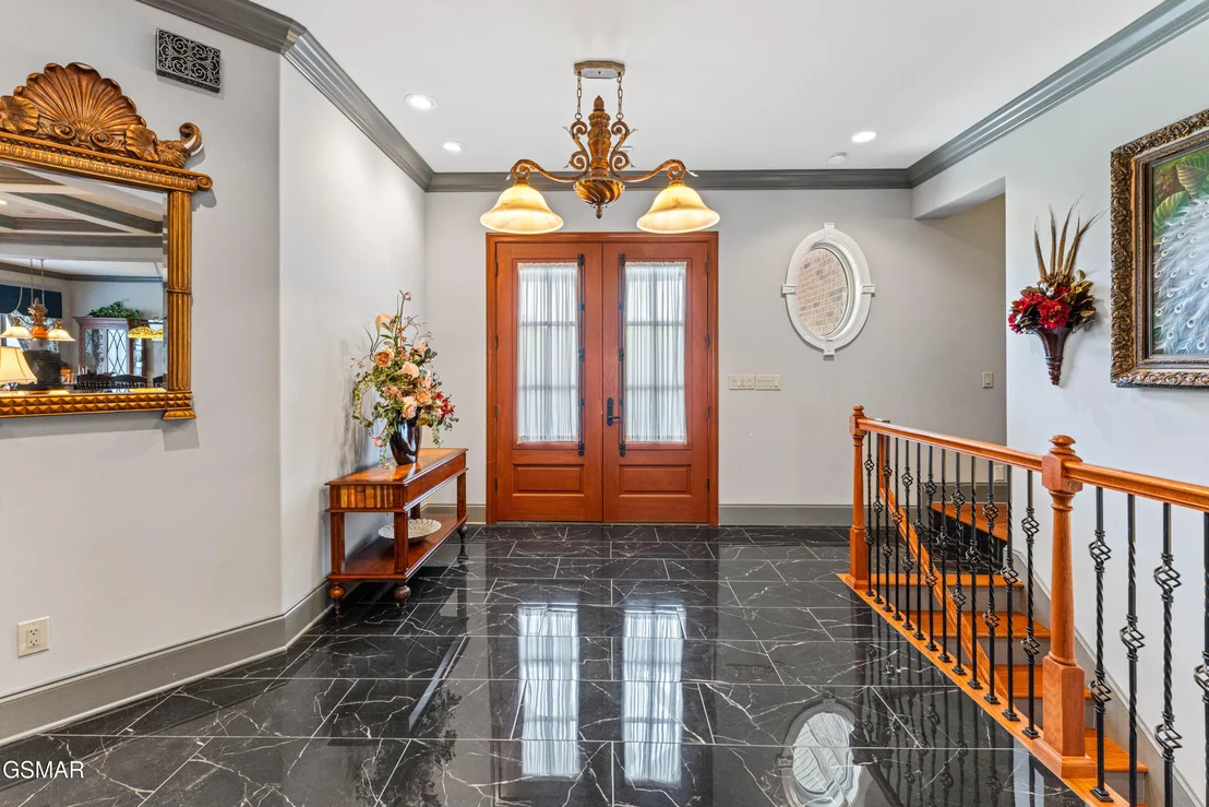 Photo of 2399 McCleary Road