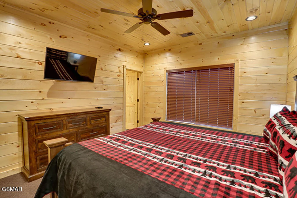 Photo of 3215 Mayes Loop Road
