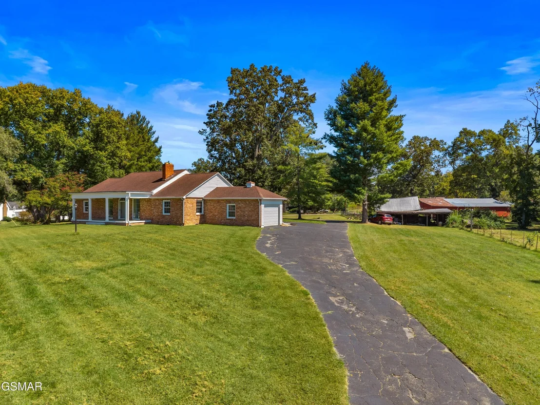 Photo of 1328 W Main Street