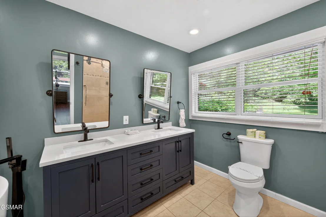 Photo of 2315 Headrick Lead