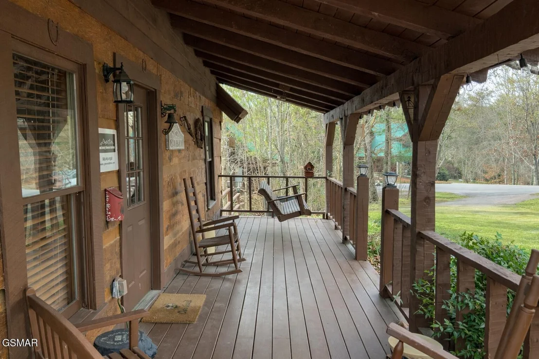 Photo of 2039 Piney Overlook Lane