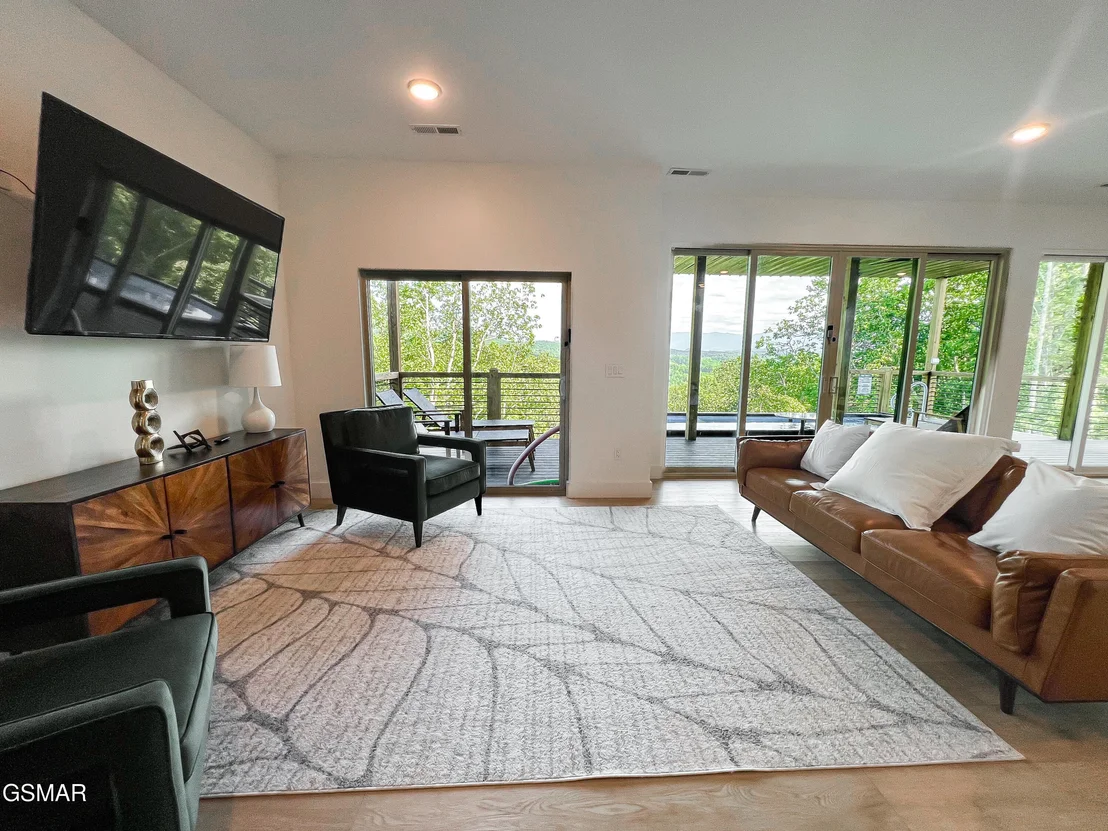 Photo of 1536 Mountain Ash Way