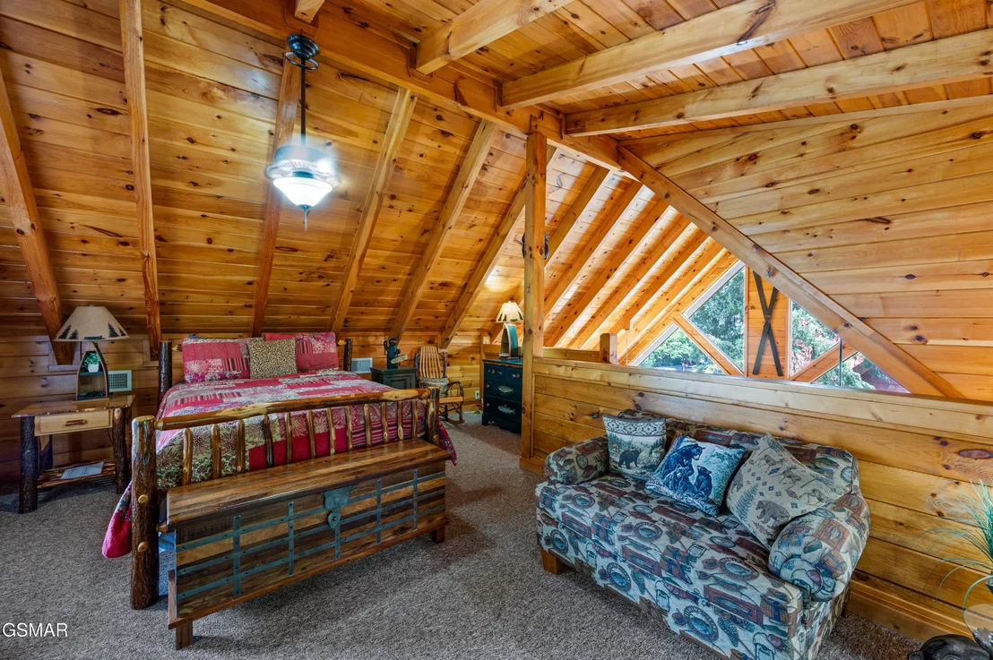 Photo of 242 Alpine Mountain Way