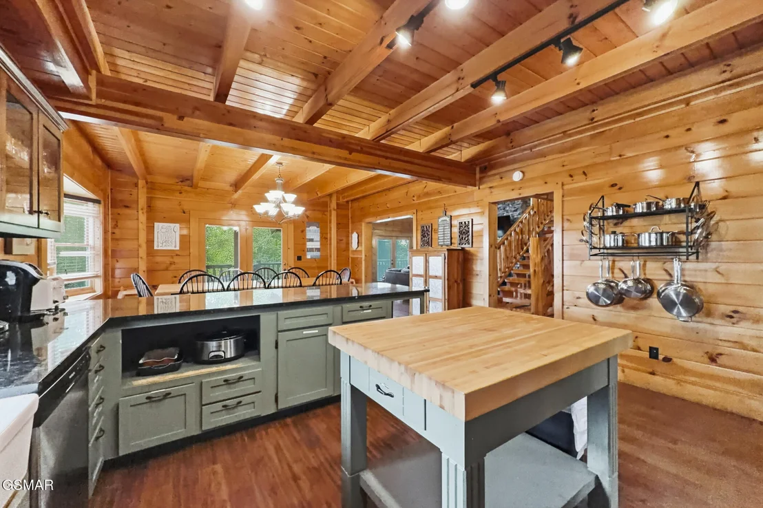 Photo of 2906 Quiet Oak Way