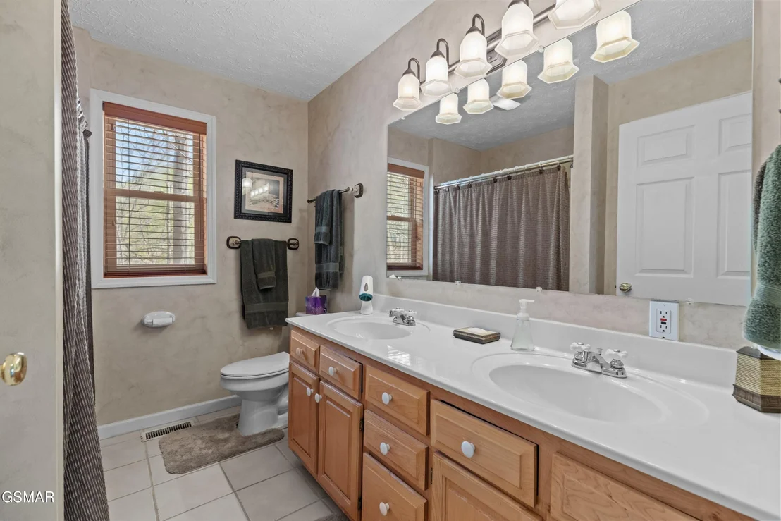 Photo of 429 Filet Lane