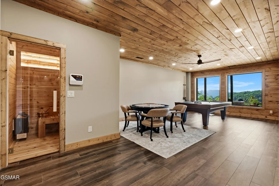 Photo of 4421 Stackstone Road
