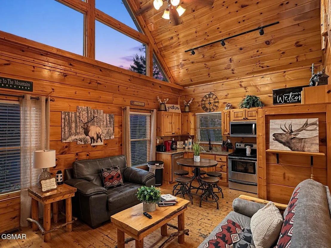 Photo of 2251 Red Bud Road