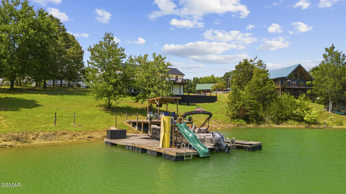Photo of 1033 Sunset View Road