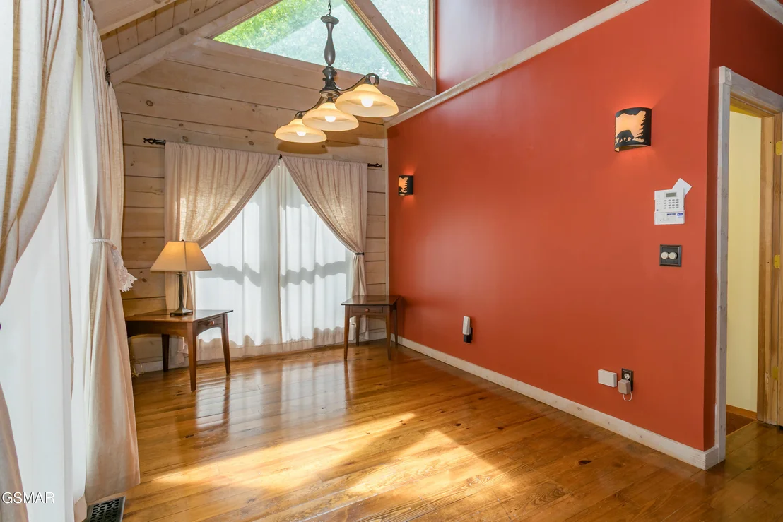 Photo of 4482 Whetstone Road