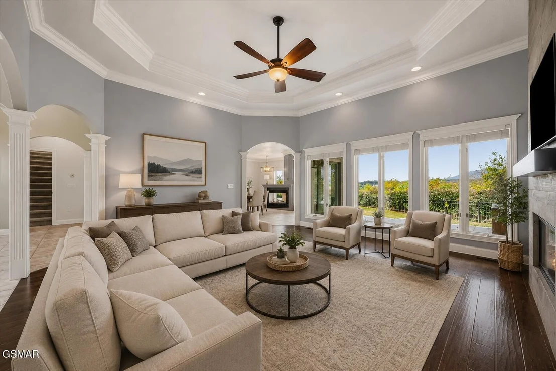 Photo of 339 Riverdale Drive