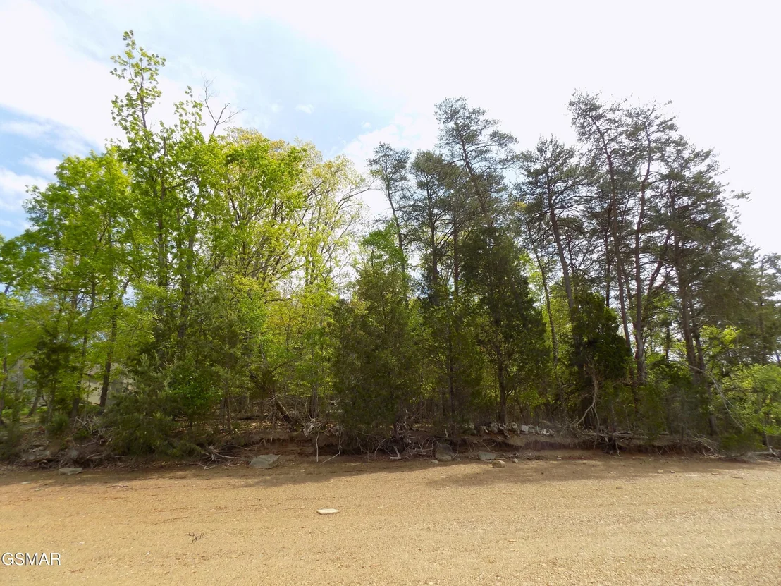 Photo of 3753 Lake Point Drive
