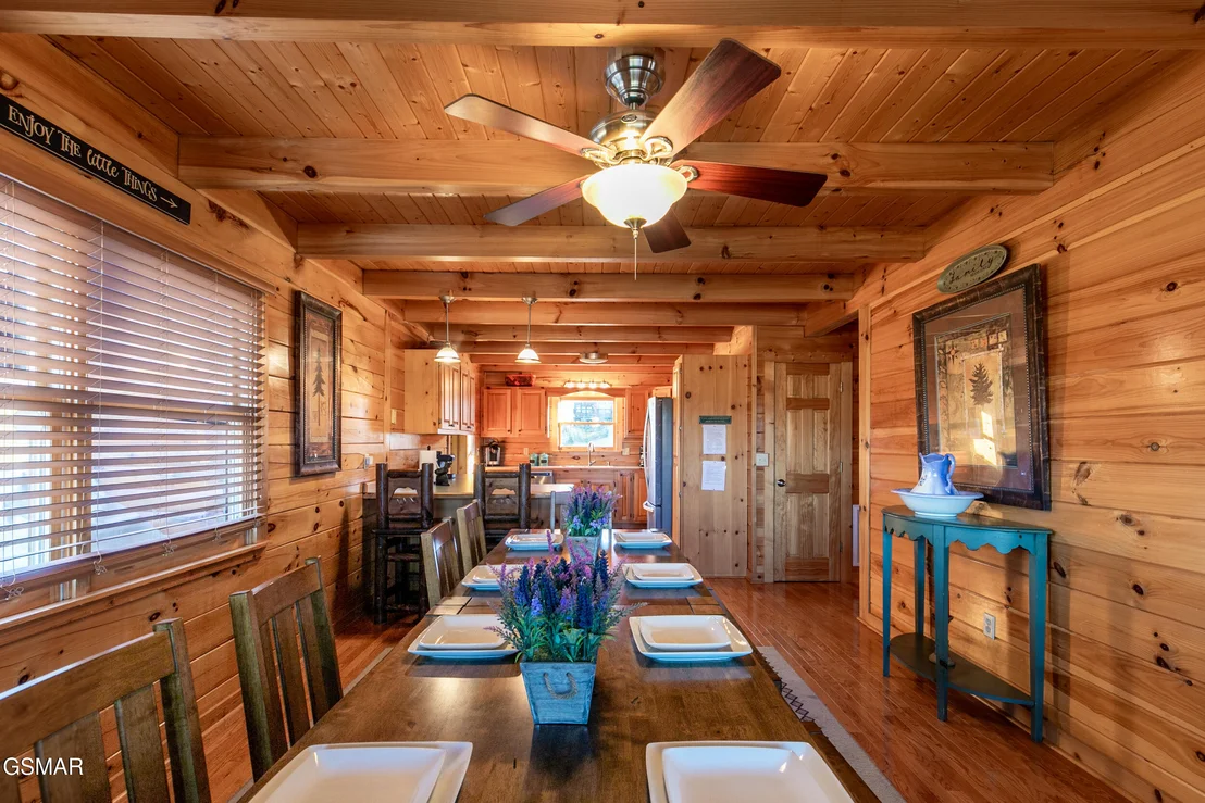 Photo of 2466 Bryan Road