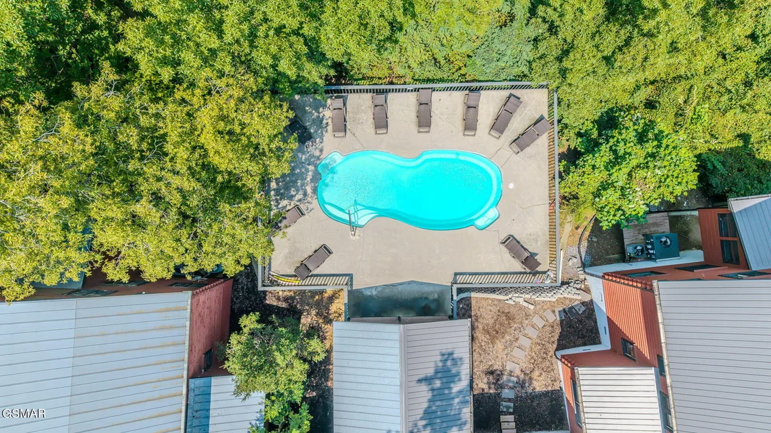 Photo of 852 Bear Run Way
