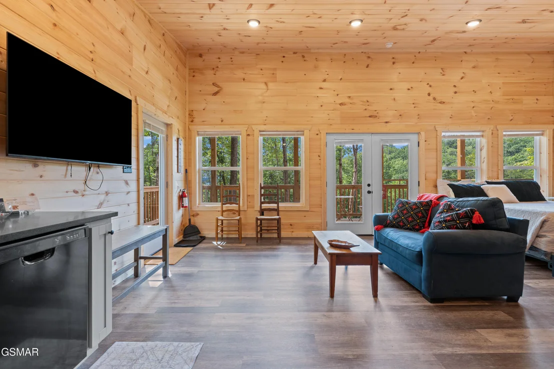 Photo of 2122&2128 Bluff Mountain Road