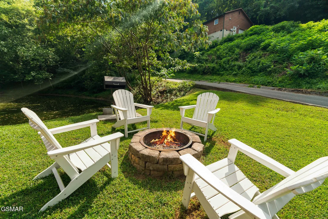 Photo of 439 Hideaway Ridge Circle