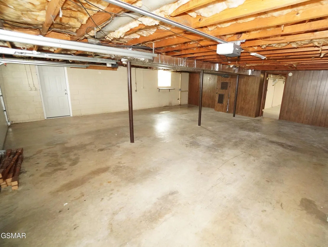 Photo of 633 Shaver Drive