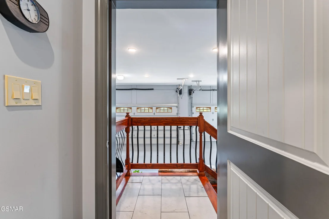 Photo of 2399 McCleary Road