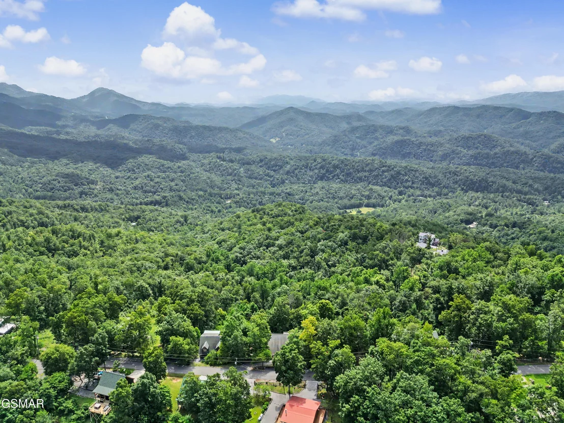 Photo of 714 Shell Mountain Road