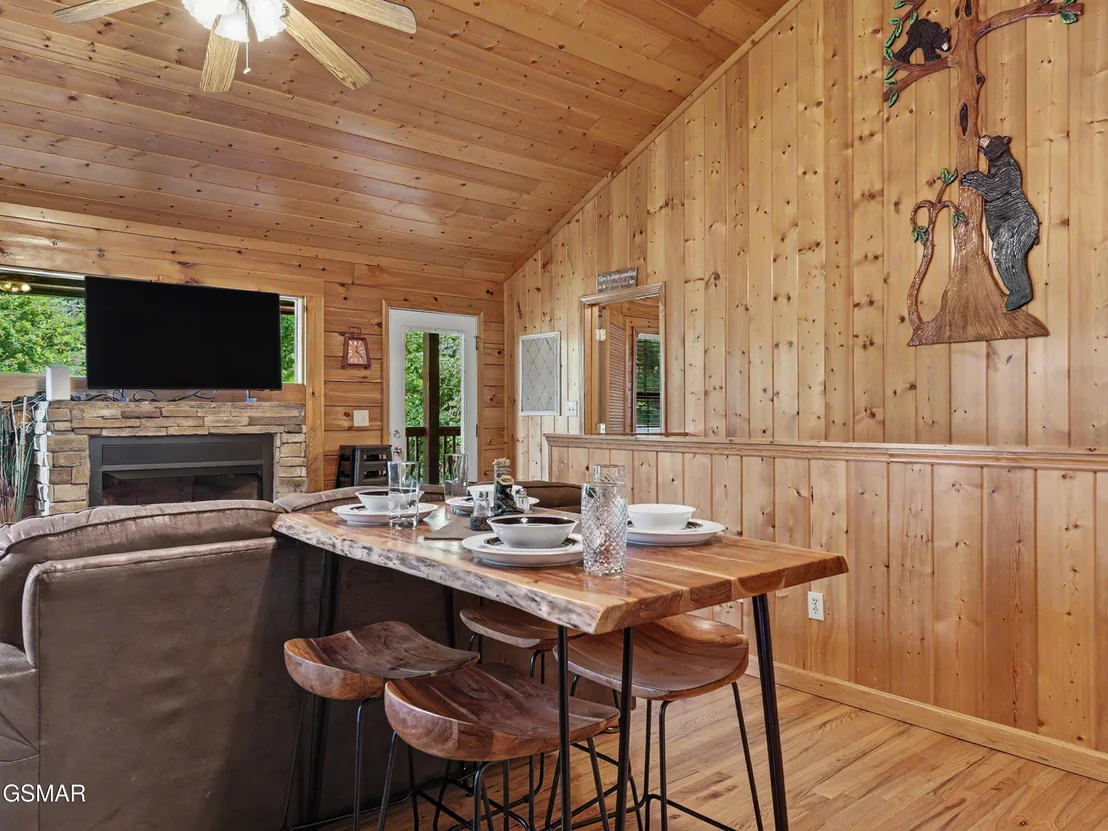 Photo of 1609 Pinewood Way
