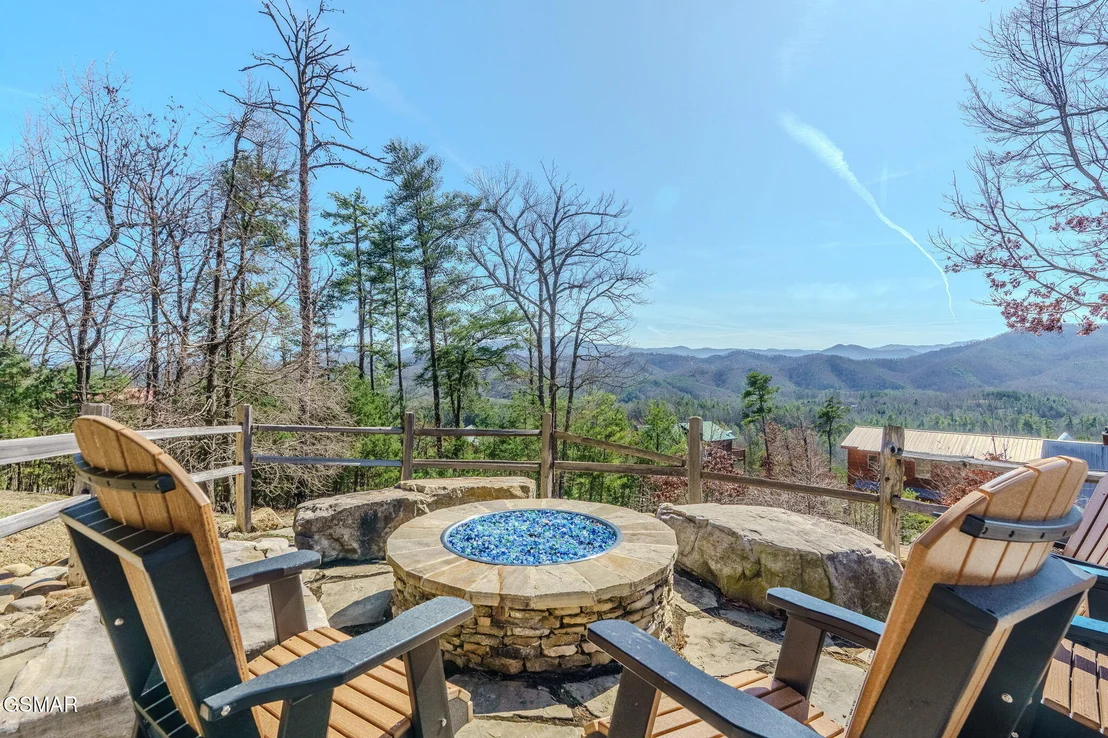 Photo of 2453 Hackberry Drive