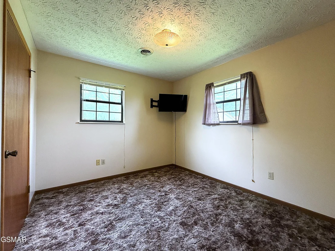 Photo of 1237 Faith Lane
