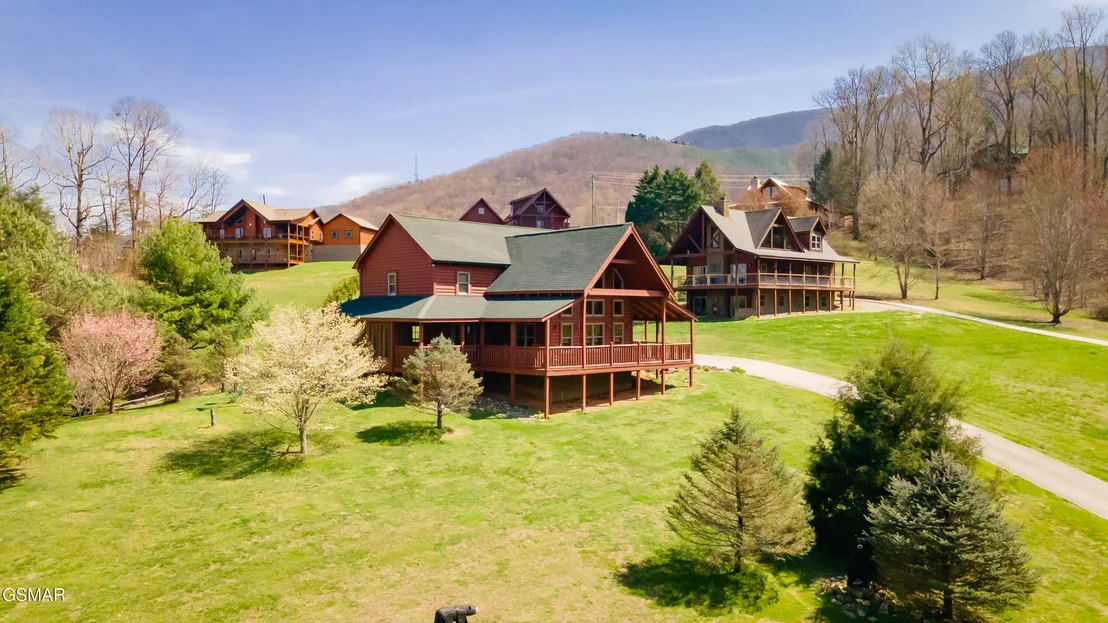 Photo of 3385 Clear Valley Drive