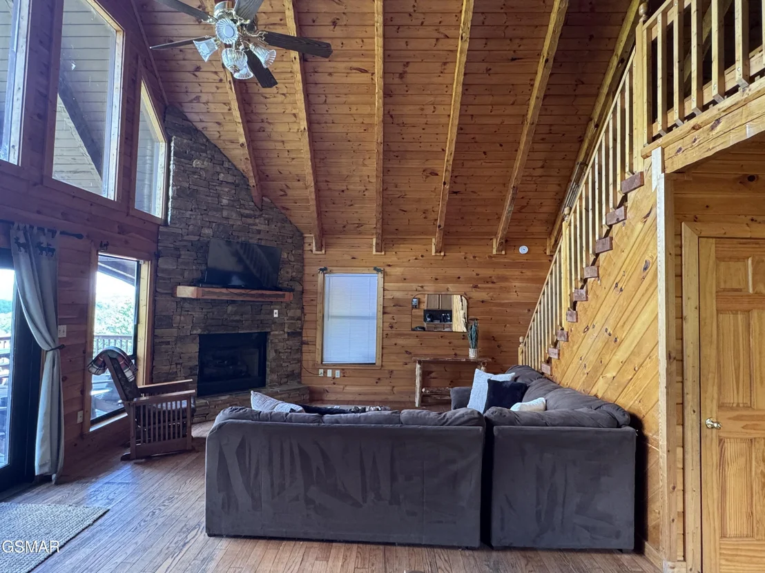 Photo of 1640 Bench Mountain Way