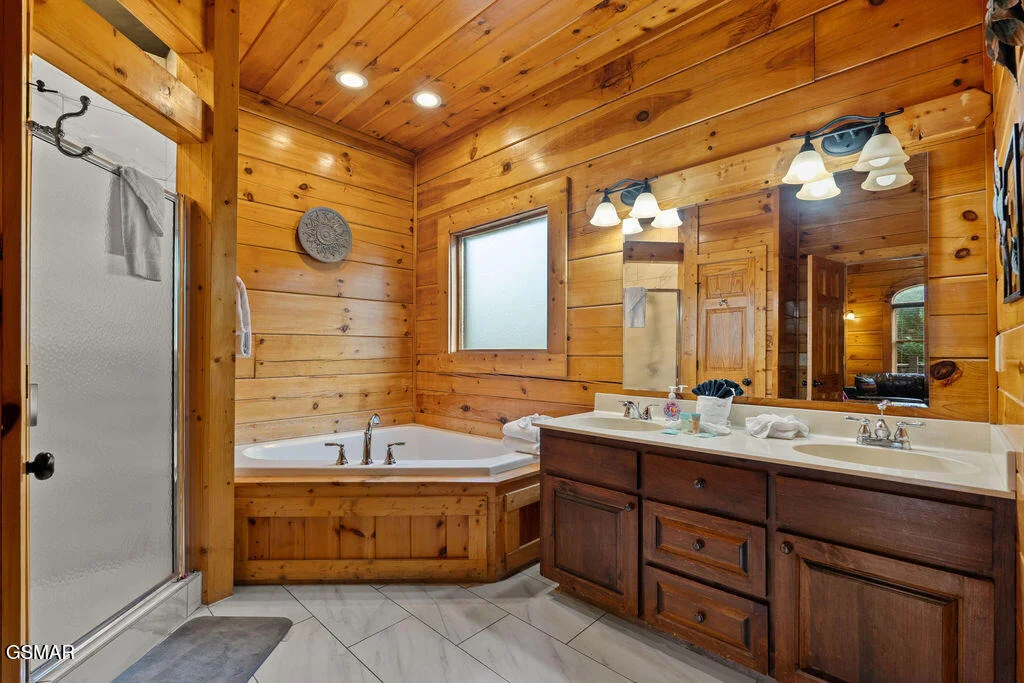 Photo of 326 Alpine Mountain Way