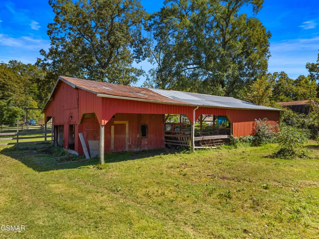 Photo of 1328 W Main Street