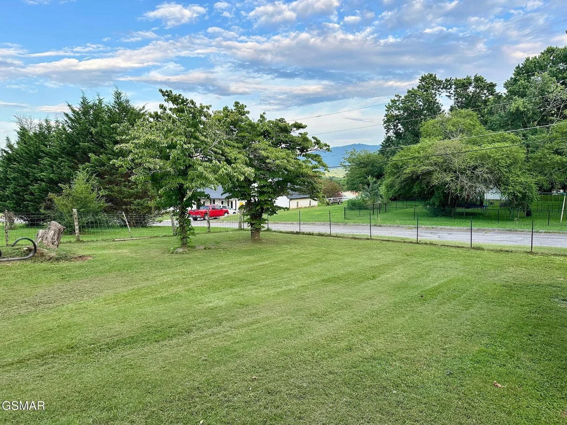 Photo of 571 Patterson Road