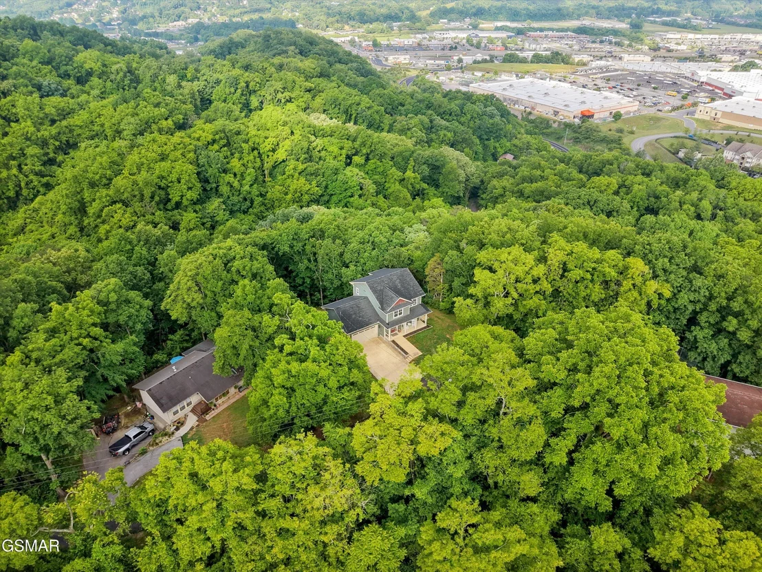Photo of 534 Panorama Drive